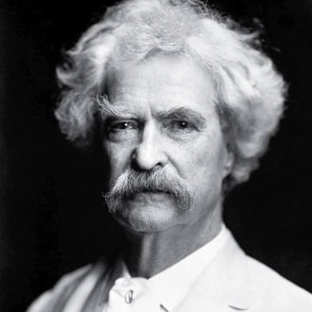 Photo of Mark Twain